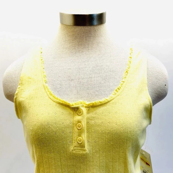 NWT SO GOODS FOR LIFE Juniors Sleeveless Pullover High Neck Muscle Shirt Size L - Picture 2 of 10